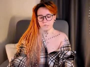 evaredmooon on Chaturbate