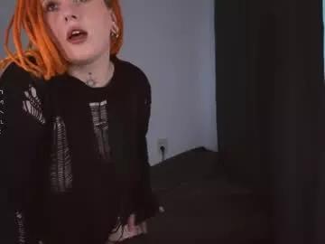 evaredmooon on Chaturbate