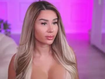 evazane on Chaturbate