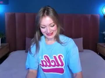 evelynpoole on Chaturbate