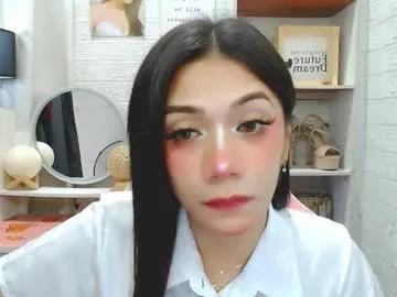 exotictssavie on Chaturbate