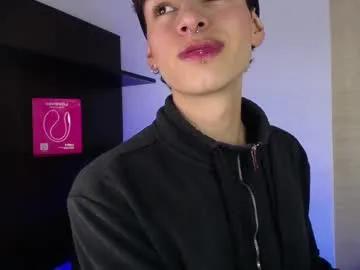 ezra_storm on Chaturbate