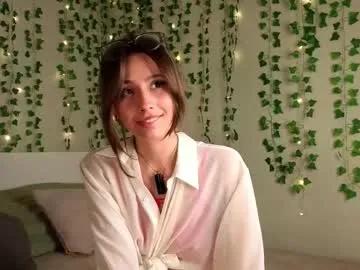 falinecrosthwaite on Chaturbate