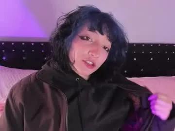 ghosty_doll on Chaturbate