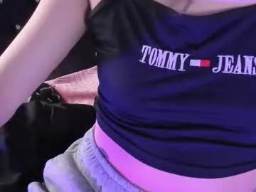 ghosty_doll on Chaturbate