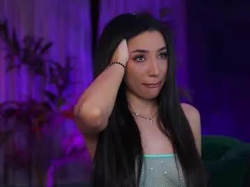 ginavalentinna on Chaturbate