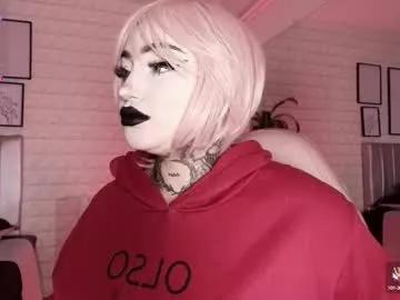 greennbella on Chaturbate