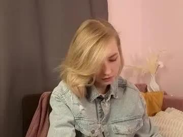 gwenkevwitch on Chaturbate