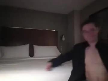 handsumhung on Chaturbate