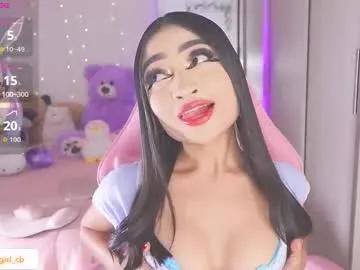 hazelbabee_ on Chaturbate