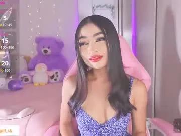 hazelbabee_ on Chaturbate