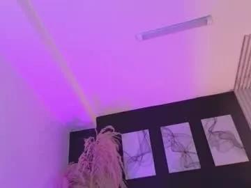 heiley_moon on Chaturbate