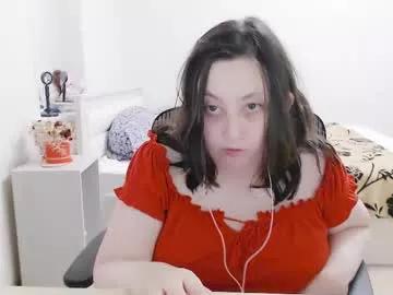 hot_and_pretty on Chaturbate