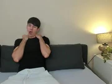 hotflirtyfella on Chaturbate