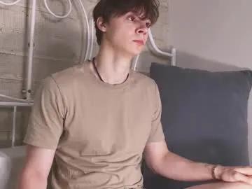 hugebangins_ on Chaturbate