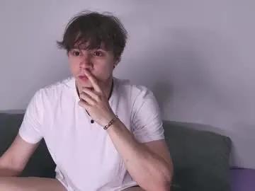 hugebangins_ on Chaturbate