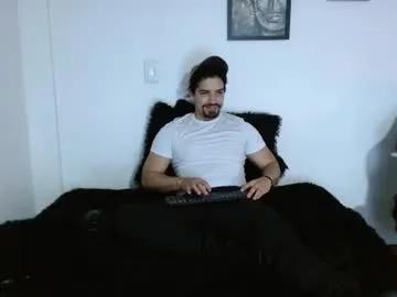 ian_davis on Chaturbate
