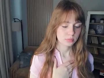 icyhoneybite on Chaturbate