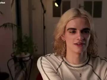 imkawaiiboi on Chaturbate