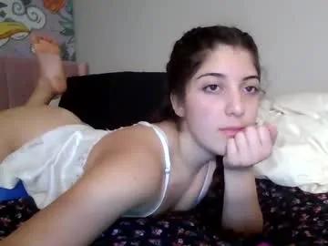 italiankittyx on Chaturbate