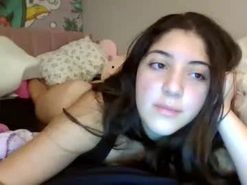 italiankittyx on Chaturbate