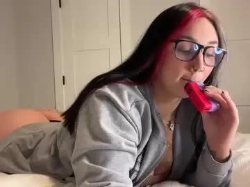 iveyjade33 on Chaturbate
