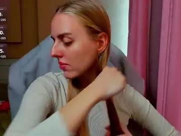 jam_cream — Goal:  tits close to cam #bignipples #bigpussylips #natural #hairy - Next Goal: caress tits