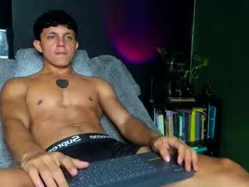 jamesgolden_ on Chaturbate