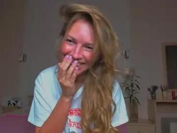 jeannesnowru — I'm not the one you're looking for I'm the one you're afraid to dream about.^^ #new # #pvt #flexible #blonde #natural # [1762 tokens remaining]