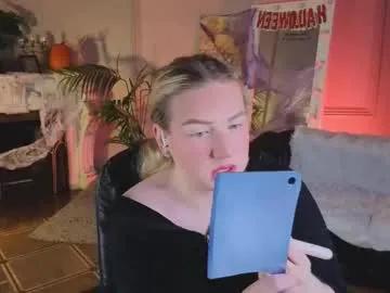 jes_solar on Chaturbate