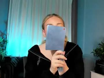 jes_solar on Chaturbate