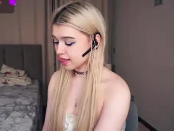 jettahartill — GOAL: Lick my fingers and look in your eyes [0 tokens remaining] My name is Daryl, I'm glad you're with me :) 69tk=69sec #18 #blonde #new #squirt #bigboobs