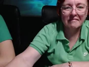 joannaandneighbour on Chaturbate