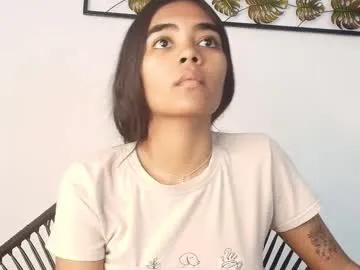 julieta_aguilar on Chaturbate