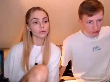 julsweet on Chaturbate