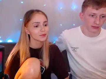 julsweet on Chaturbate