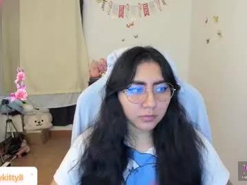 kat_ly_chan on Chaturbate