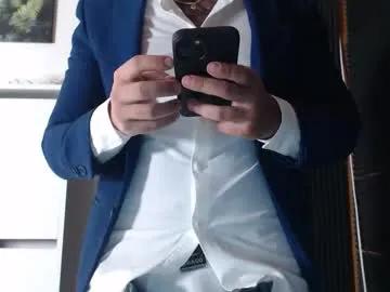 king7045 on Chaturbate