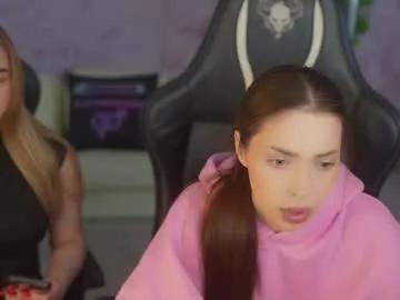 kira0541 on Chaturbate