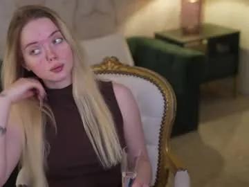 kira0541 on Chaturbate