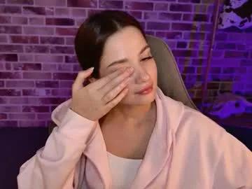 kiravair on Chaturbate