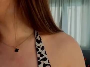 kristigroune on Chaturbate