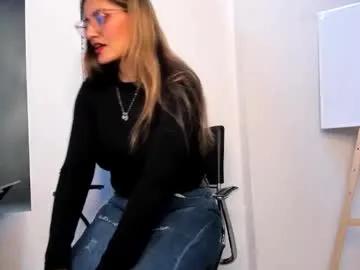 lady_falcon — GOAL: Deepthroat salivation POV [178 tokens remaining] I'm Lady!  Shine like a star! control my toy 60sg for 69tk....Special roll the dice 11 tk surprise #milf #milk #anal #squirt #fuckmachine