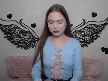 larapika on Chaturbate