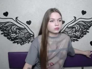 larapika on Chaturbate