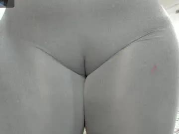 latinlove_sexygirls on Chaturbate