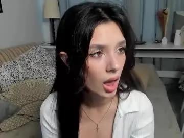 lesi_kiss on Chaturbate