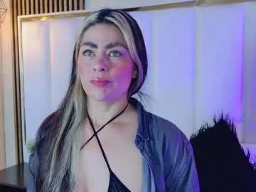 lia_jonesss — GOAL: Oil boobs massage [48 tokens remaining] Come and have fun darling #c2c #feet #daddy #braces #bigass