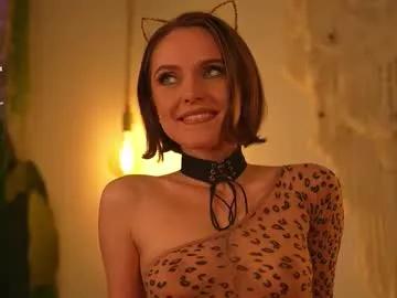 lil_fleur on Chaturbate