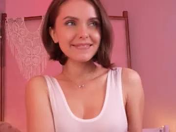lil_fleur on Chaturbate